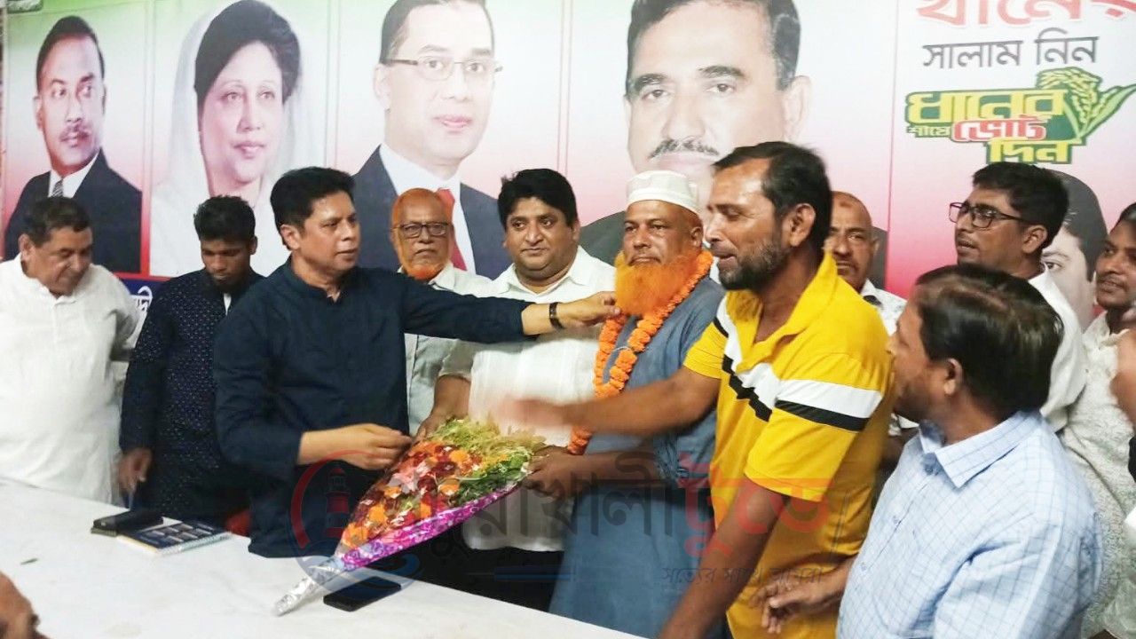 গলাচিপায় বিএনপির সঙ্গে একাত্মতা, ৪ ইউনিয়নের অর্ধশত নেতাকর্মীর যোগদানের ঘোষণা
