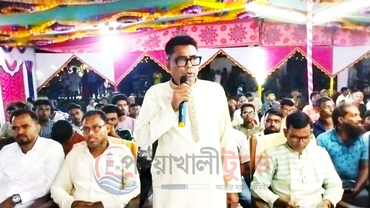 গোলখালীর বিভিন্ন পূজামণ্ডপ পরিদর্শন করলেন কেন্দ্রীয় যুবদল নেতা ইখতিয়ার রহমান কবির
