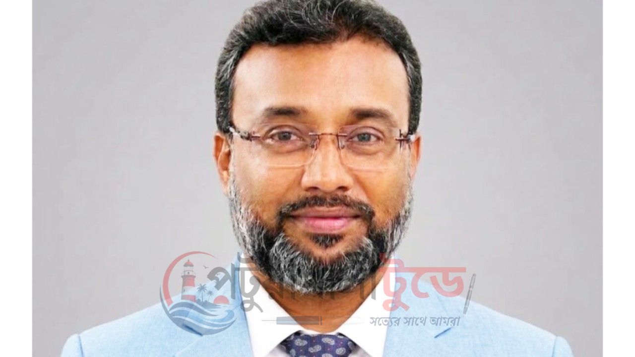 ইন্দোনেশিয়ায় আন্তর্জাতিক সম্মেলনে সম্মানিত অতিথির আমন্ত্রণ পেলেন পবিপ্রবির উপ-উপাচার্য